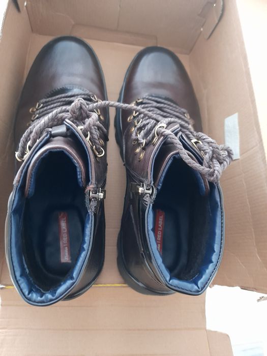 НОВИ спортни боти на известната италианска марка BATA естеств. кожа