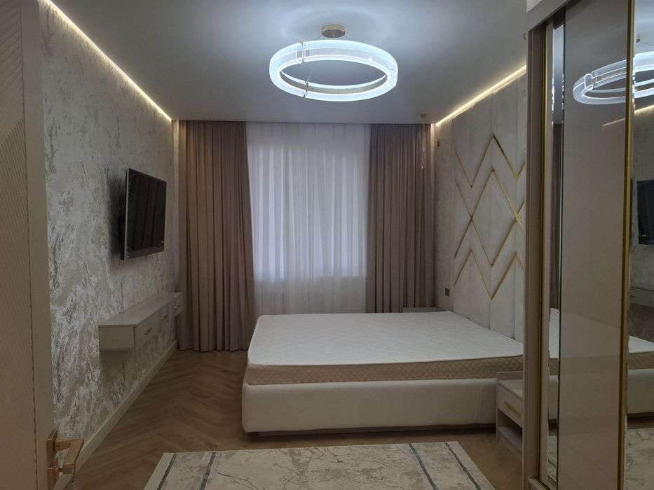 Продаётся квартира в Юнусабад 8