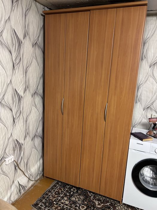 Продам шкаф