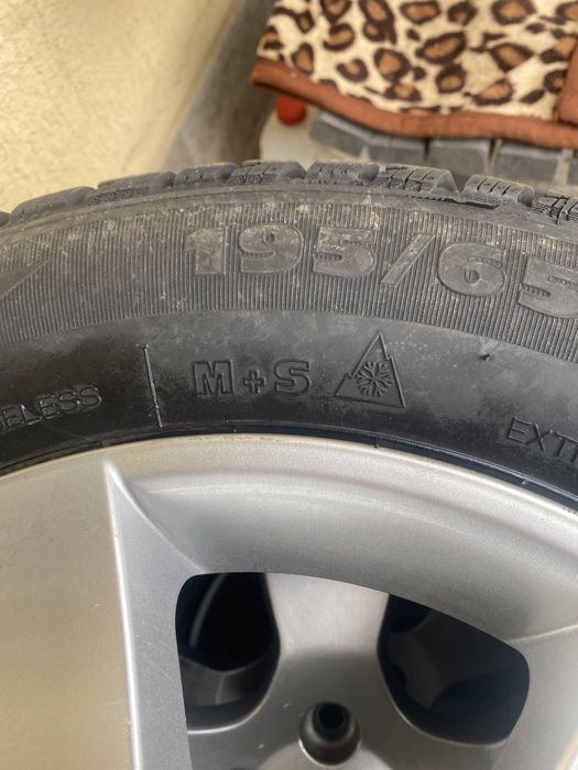 Cauciucuri anvelope noi iarna 195 65 15 iarna jante5x112 15 skoda golf