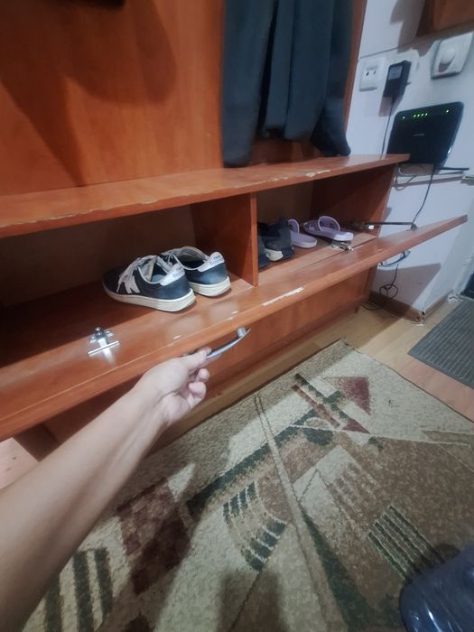 Срочно продам прихожую