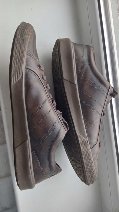 Кроссовки кожаные маде Бразилия
