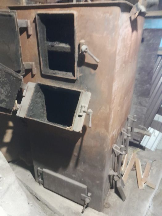 Продам котел отопления