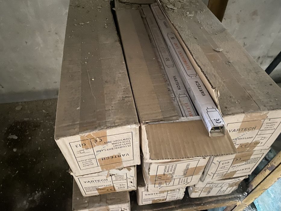 Продам лампы люминицентные  вартек 20 вольтные