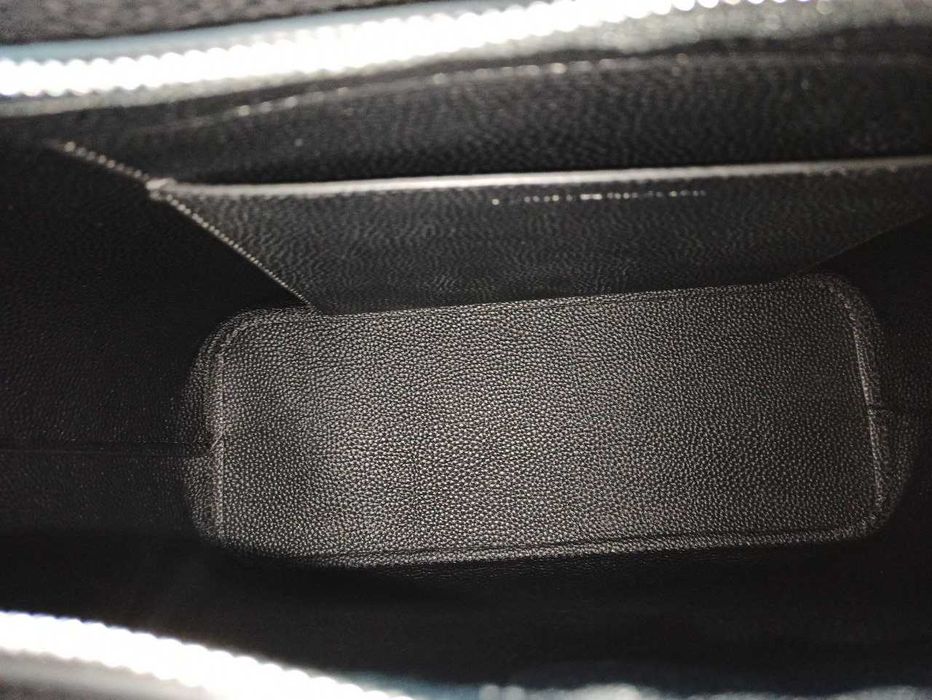 Tommy Hilfiger
EMBLEM TOTE - black