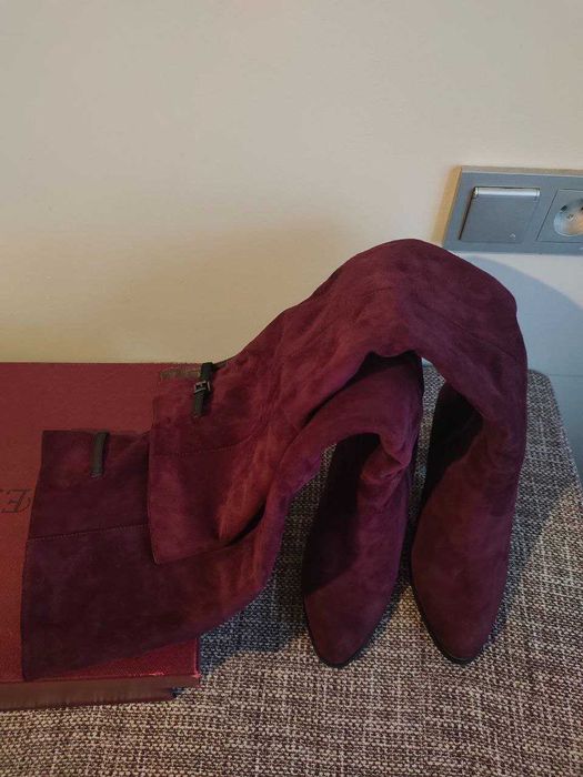 Замшевые зимние сапоги