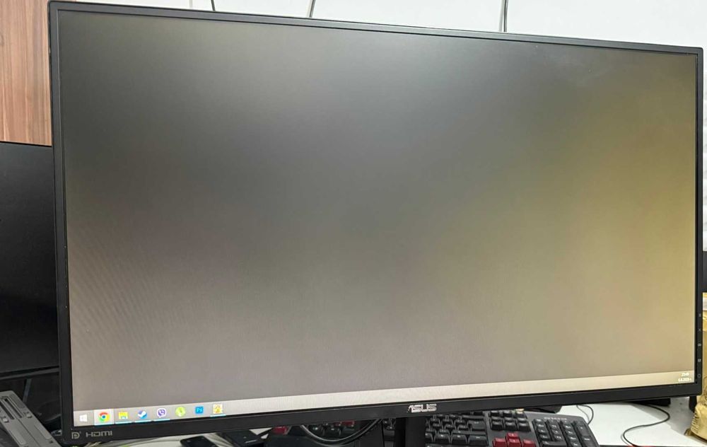 ASUS TUF Gaming VG279QM гейминг монитор 240Hz - 280Hz 68,6 см (27") 1920 x 1080 пиксела Full HD LED