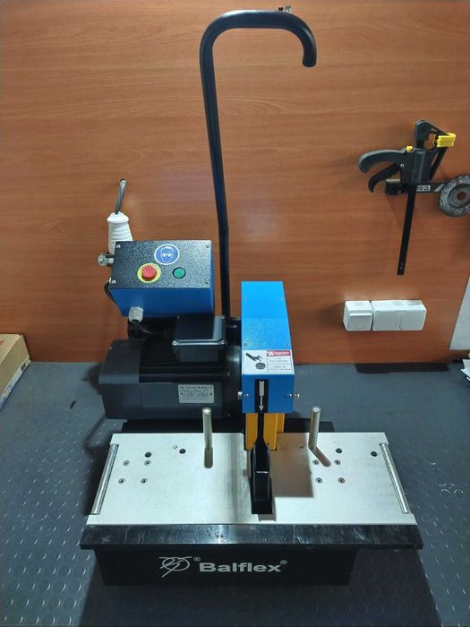 Режеща машина за хидравлични маркучи