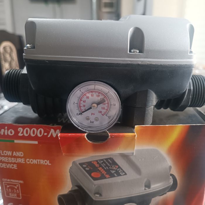 Продам реле давления на насос