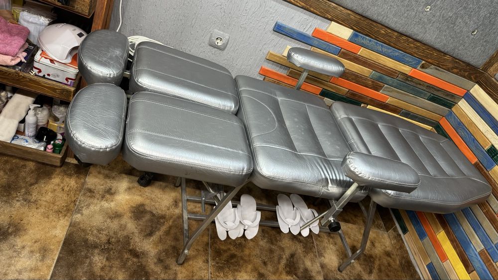 Педикюрное кресло + кушетка 2в1