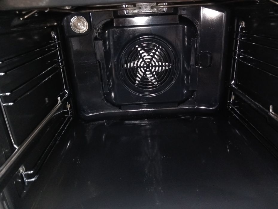 Свободно стояща печка с керамичен плот Gorenje 2годиниГаранция