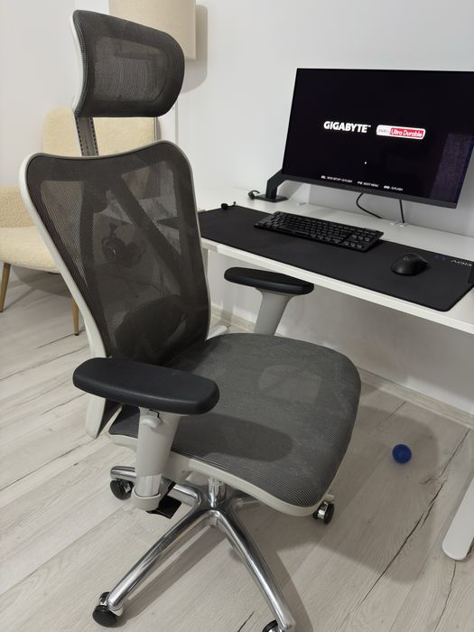 Scaun ergonomic birou - stare foarte buna