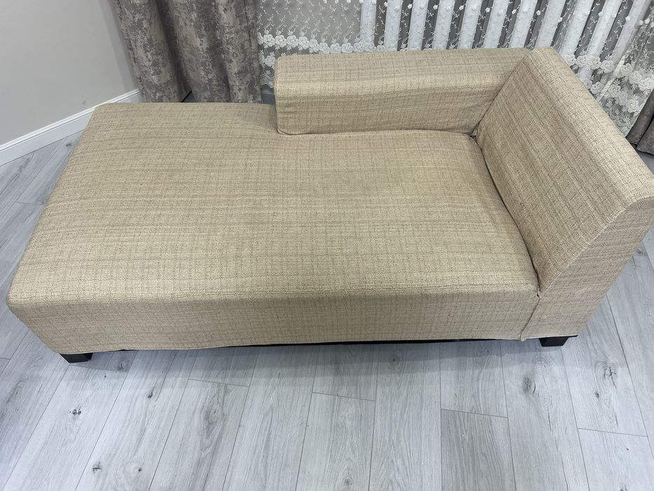 Продается диван.