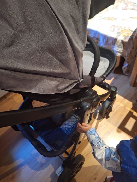 Детска количка graco evo-летен кош(за дете,което може да сяда)