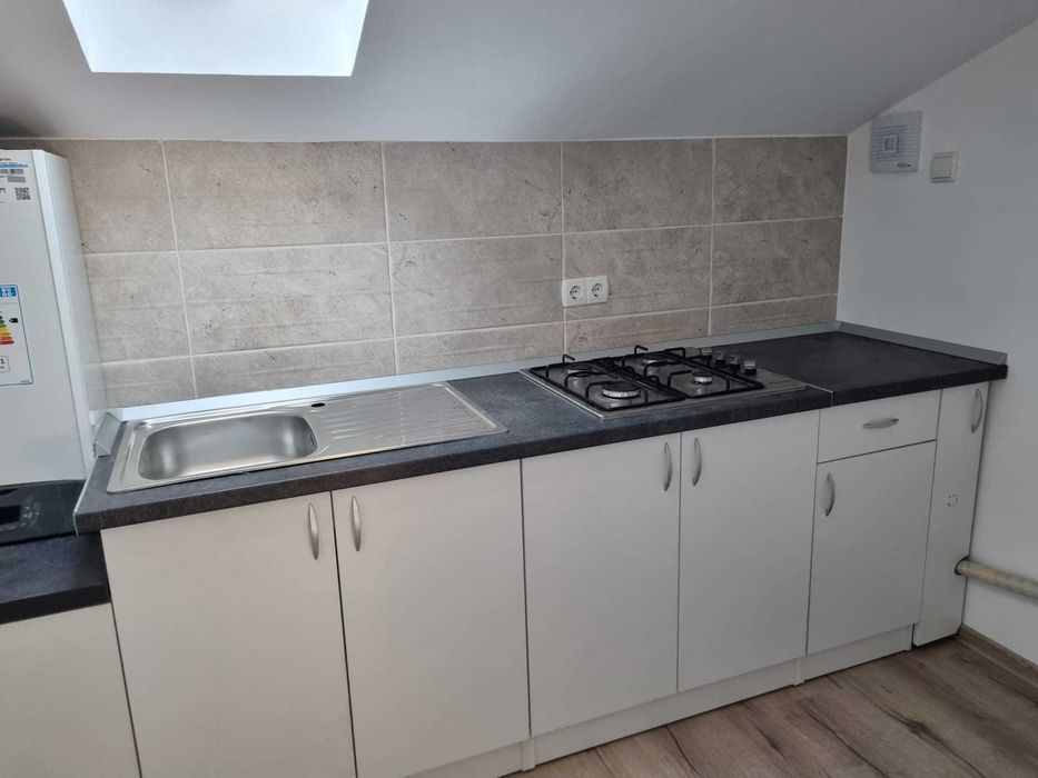 Inchiriez 4 camere, pt birou sau locuinta, Ploiesti ultracentral, Hale, Catedrală,