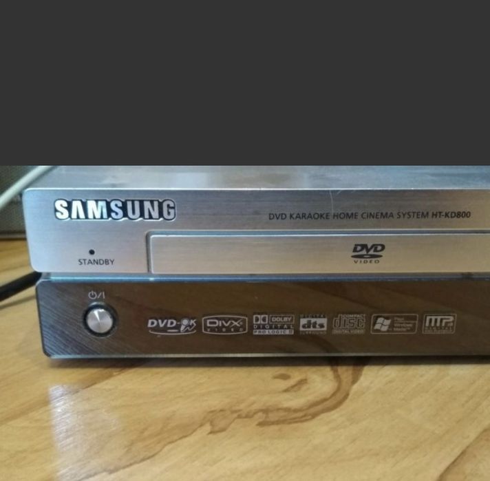 Продам караоке в комплекте