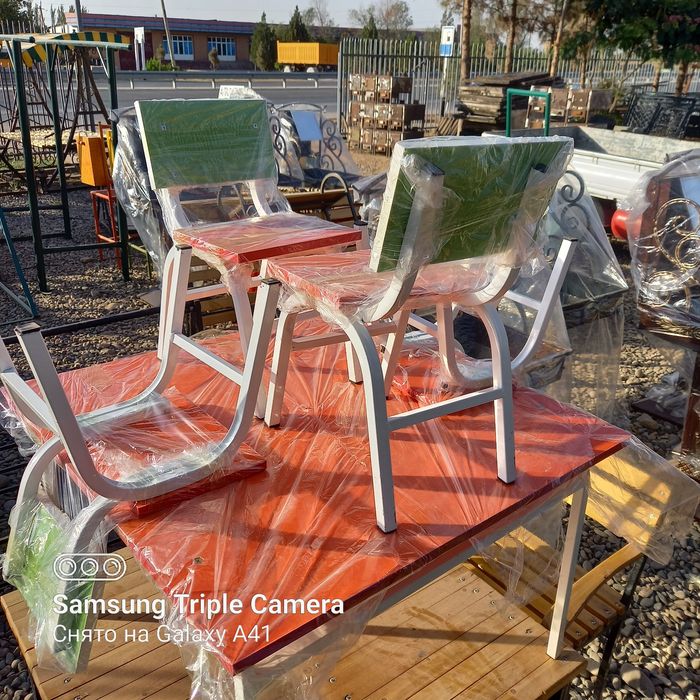 Болалар учун стол -стуллар улгуржи (оптом) нархларда.