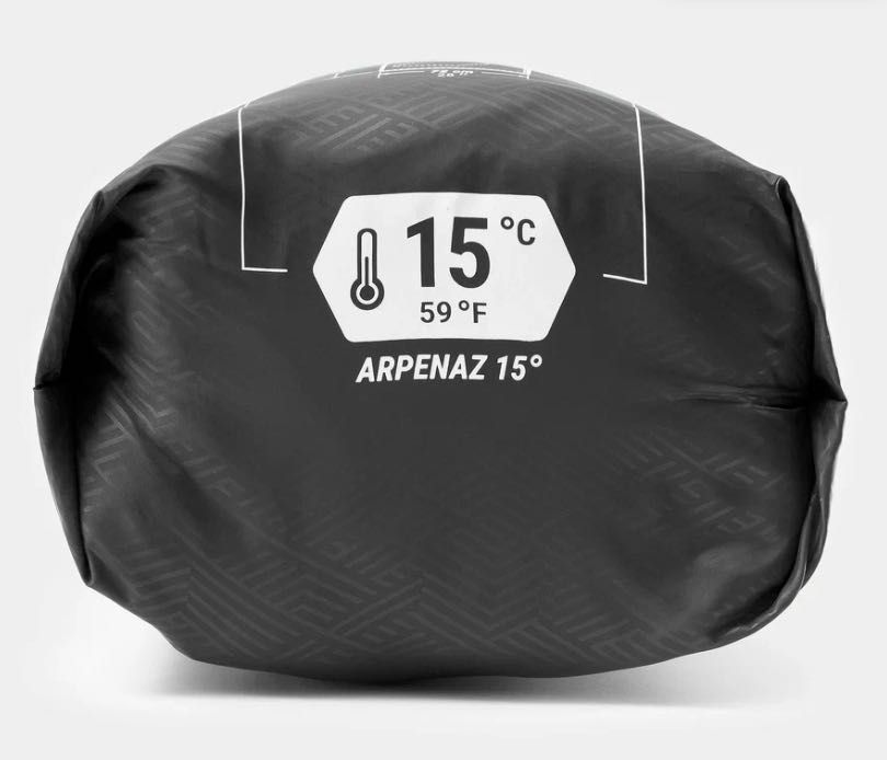 Кемпинговый спальный мешок Quechua Arpenaz 15