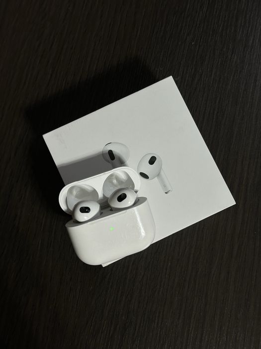 AirPods (3rd generation)