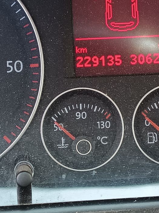 Vând vw Touran  2.0 tdi