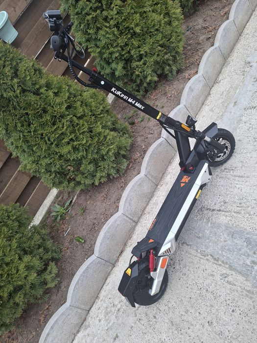 Vând Trotineta Electrica M4 Max  noua
