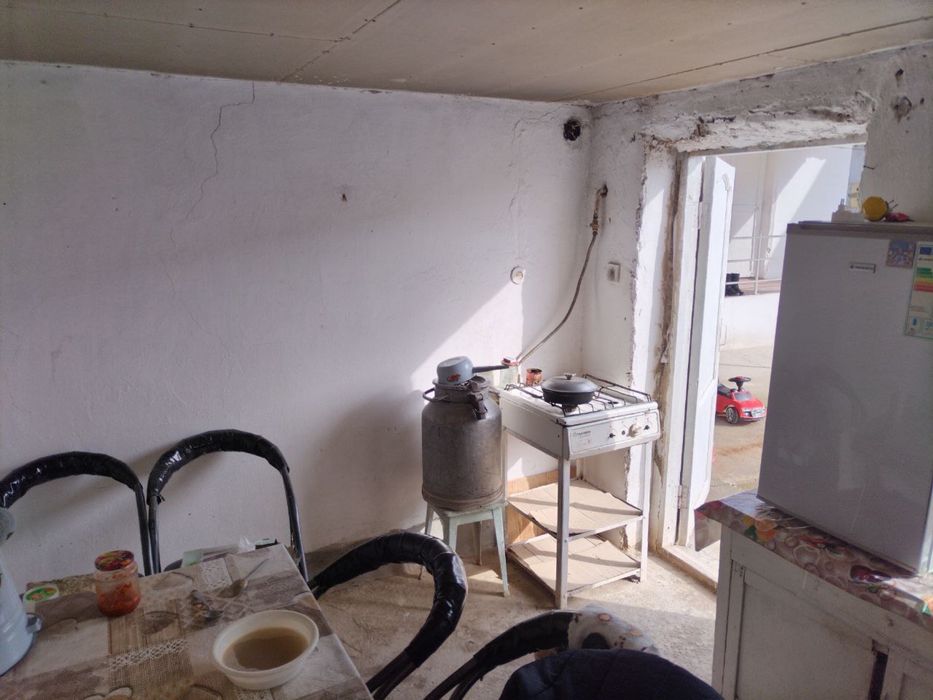 Уй сотилади срочнаа