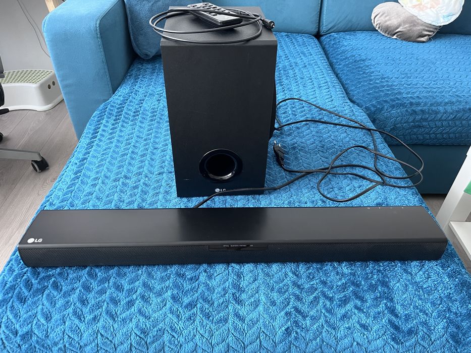 Soundbar LG SJ2 2.1 + Subwoofer Wireless 160W