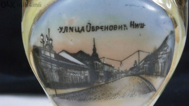 Стари порцеланови миниатюрни вазички, ръчно рисувани