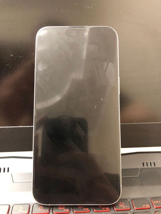 Продаю Iphone 15 pro max