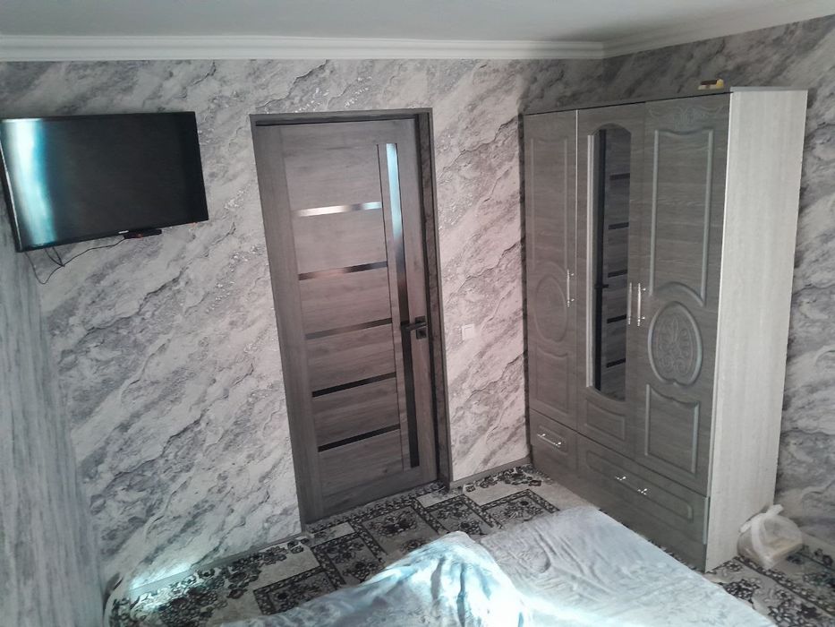 Продаётся квартира 1 комнатная переделанная в 3 комнатную