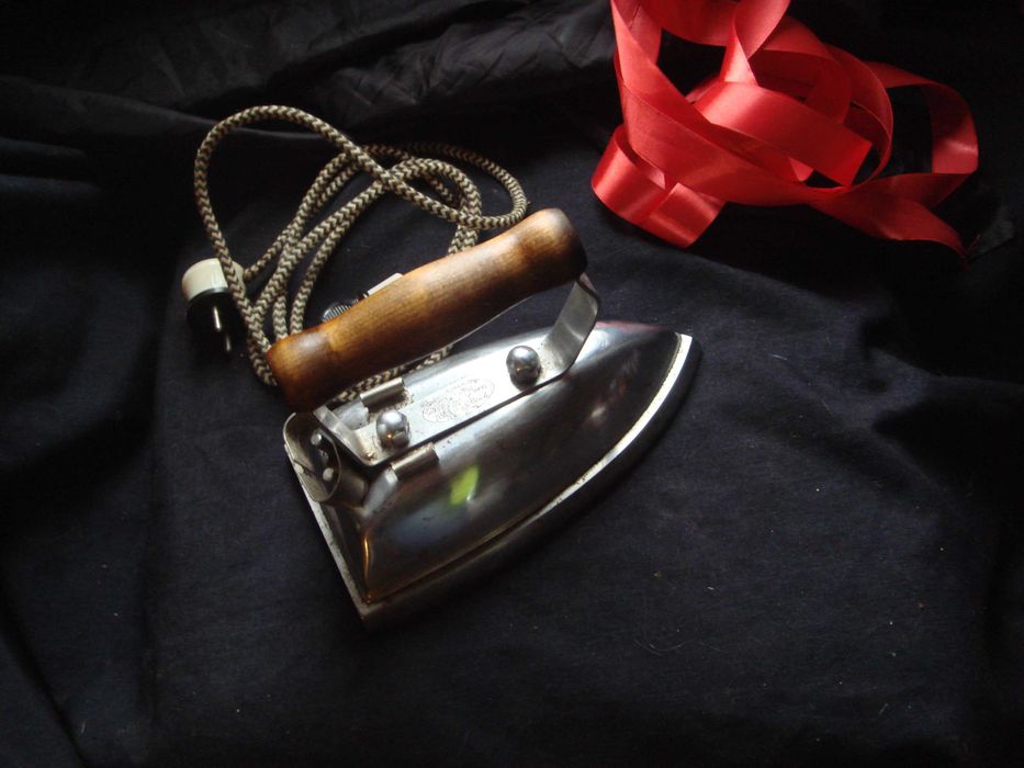 Утюг тяжелый правильный ГОСТ 1941 года - Год выпуска 1950 год Рабочий