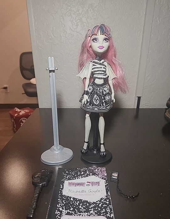 Рошель база г1 монстер хай