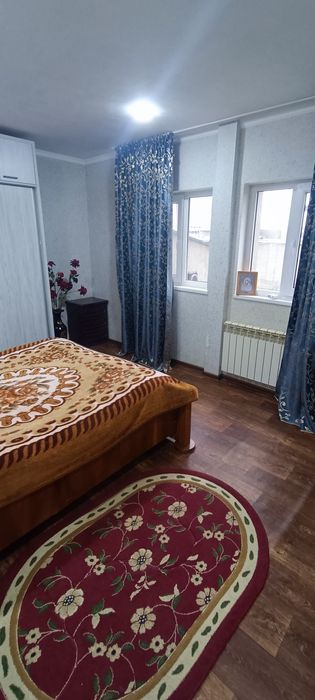 Продаётся дом 6 соток/ 5 комнот