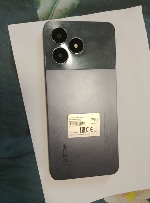 ,,realme Note 50
