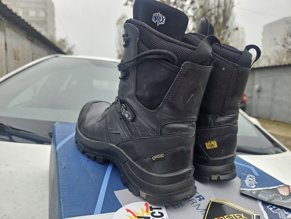 Bocanci iarna negri Haix 40