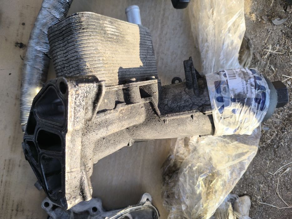 Маслен охладител Bmw e60 e61 530d 231кс m57 м57