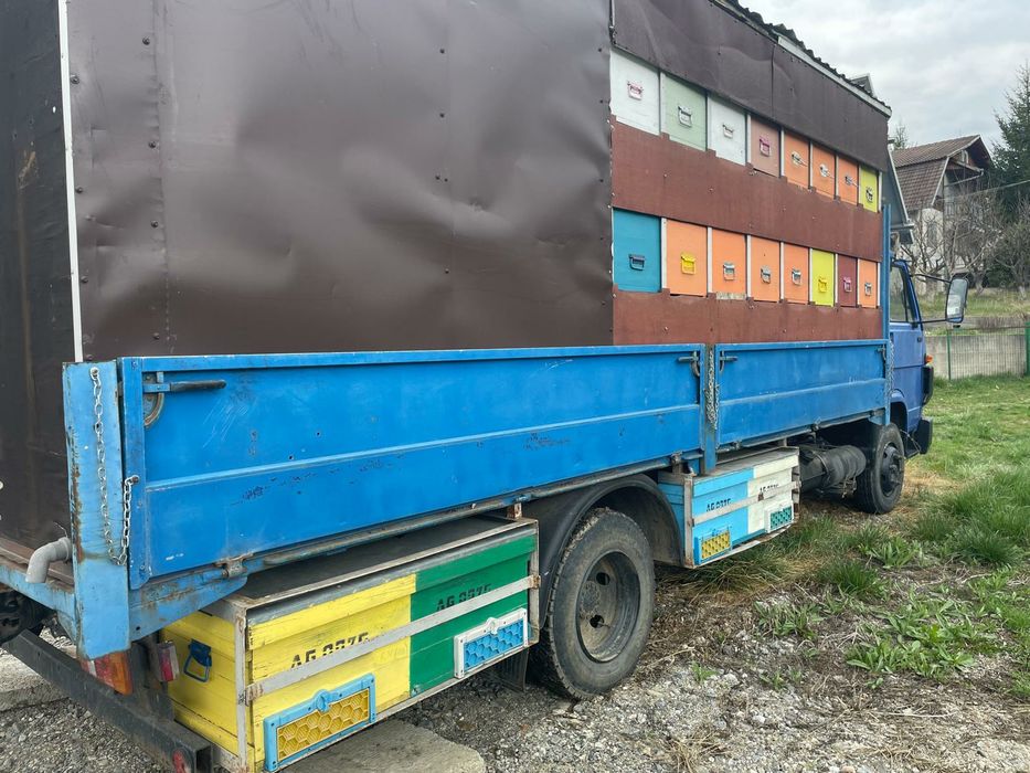 Camion apicol special N2