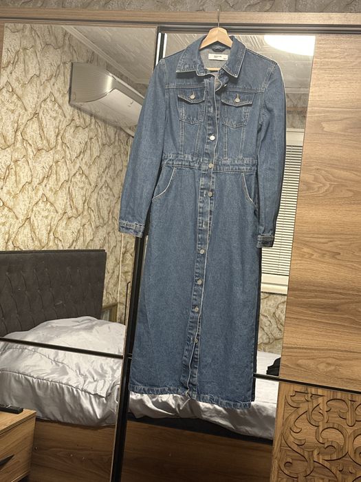 Дънкова рокля до прасеца