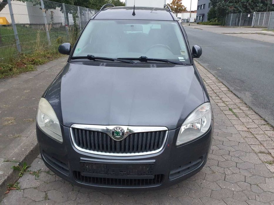 Шкода Румстер 1.2 LPG газова уредба Климатик Skoda Roomster