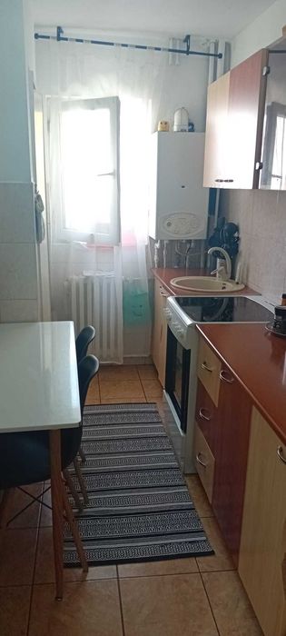 Proprietar!!!Vand apartament 2 camere zona Alexandru cel Bun