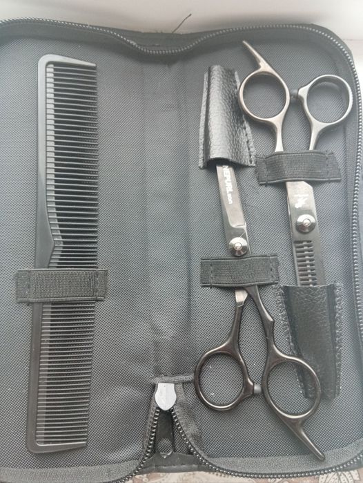 Продам парикмахерские ножницы.