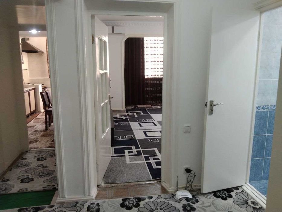 Sergeli TURON METRO bekatida 3 xonali uy ijaraga beriladi. (3/2/9)