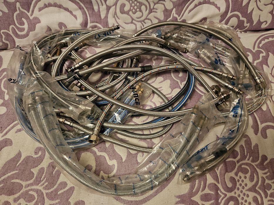 Шланги для смесителя новые