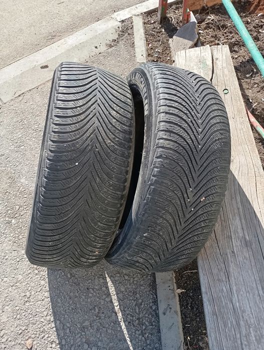Продам шины б/у парные