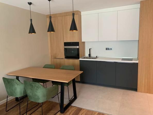 Дава се под наем Тристаен апартамент в София, Драгалевци - 120 кв.м за 1800 € - Снимка #1