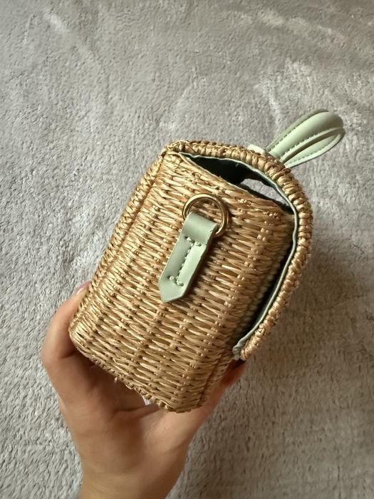 Дамска чантичка MOHITO