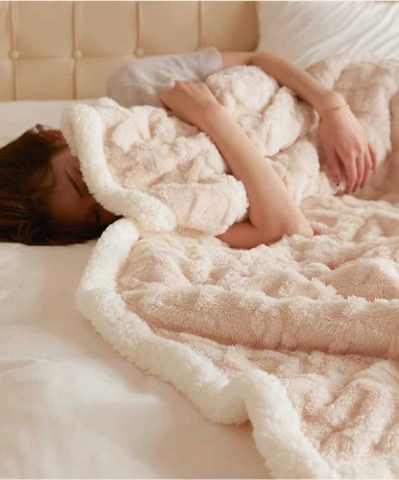 Плед пушистый двусторонний