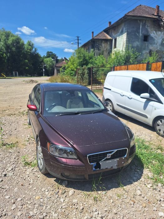 Vând Volvo S40 , preț 4500 lei, negociabil