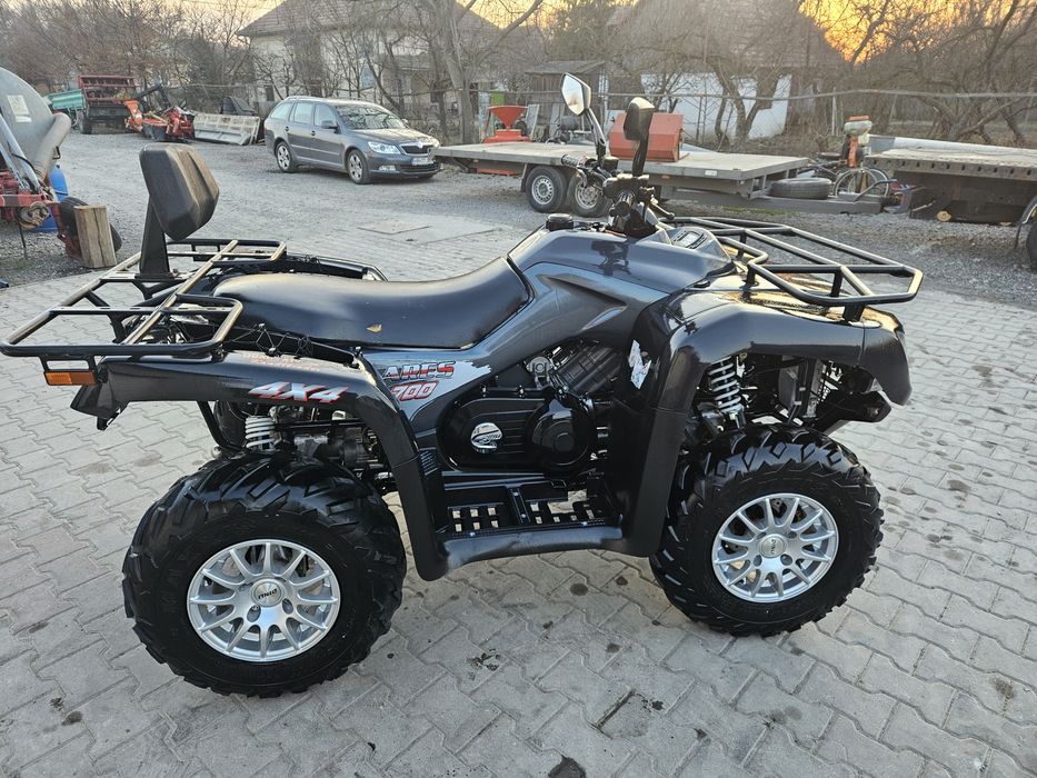 Dinli Eres   700   ATV