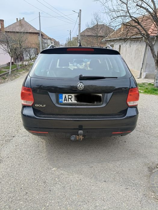 Vând Volkswagen golf 5